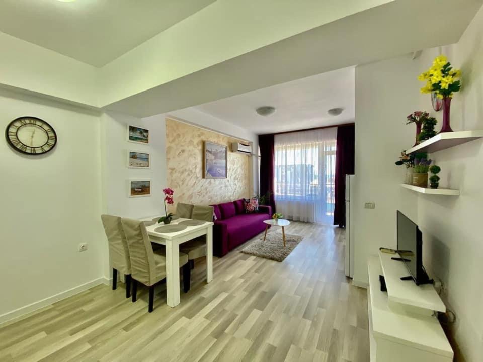 Maria Summer Apartaments Mamaia Ngoại thất bức ảnh