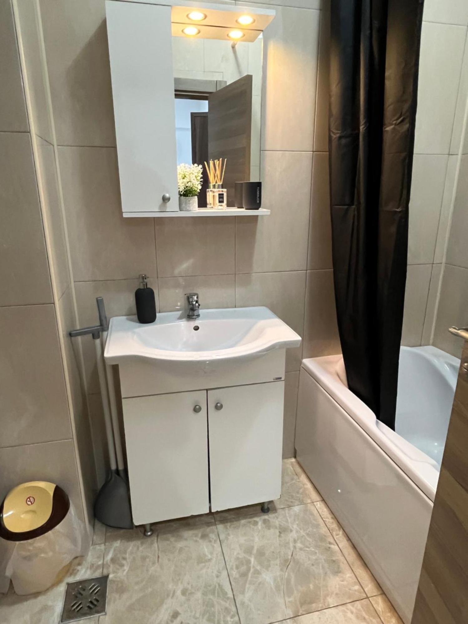 Maria Summer Apartaments Mamaia Ngoại thất bức ảnh